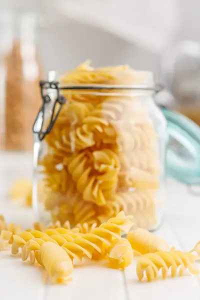 Uncooked Fusilli Pasta Uncooked Italian Pasta Kitchen Table — Stock Photo, Image
