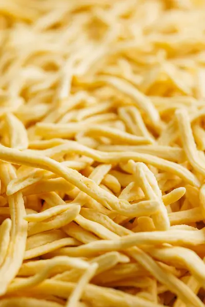 Mucha Pasta Spaetzle Cruda Imagen De Stock