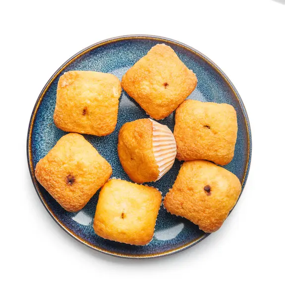 Magdalenas Τυπικά Ισπανικά Απλά Muffins Στο Πιάτο Που Απομονώνονται Λευκό Royalty Free Φωτογραφίες Αρχείου
