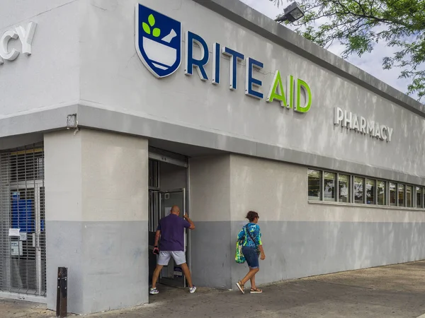 Brooklyn August 2023 Exterior Rite Aid Pharmacy Building Logo Rite Stock Photo