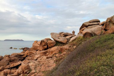 Ploumanac 'h Lighthouse - Mean Ruz Deniz feneri - Perros-Guirec, Cotes-d' Armor, Brittany, Fransa