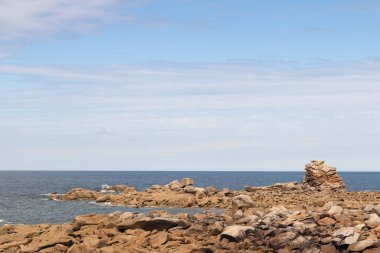 Britanya kayalık kıyıları Plouescat köyü, Brittany, Fransa