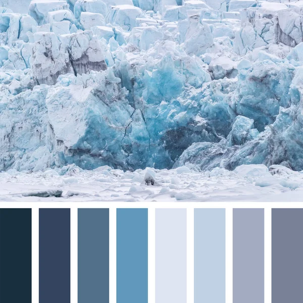 Dettaglio Ghiacciaio Blu Svalbard Una Tavolozza Colori Con Campioni Colore — Foto Stock