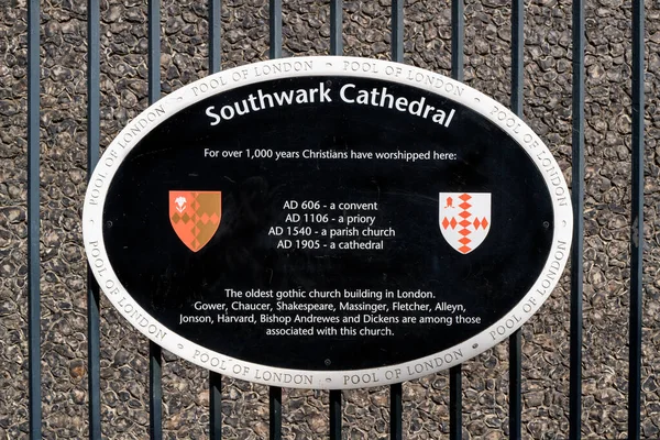Londyn Wielka Brytania Czerwca 2023 Znak Dla Katedry Southwark Najstarszego — Zdjęcie stockowe