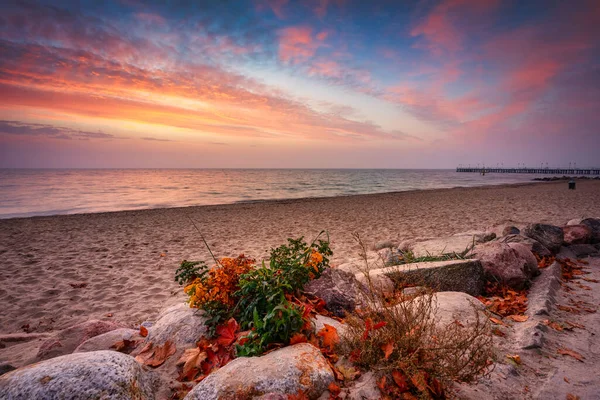 Pláž Baltského Moře Gdyni Orlowo Při Východu Slunce Polsko — Stock fotografie