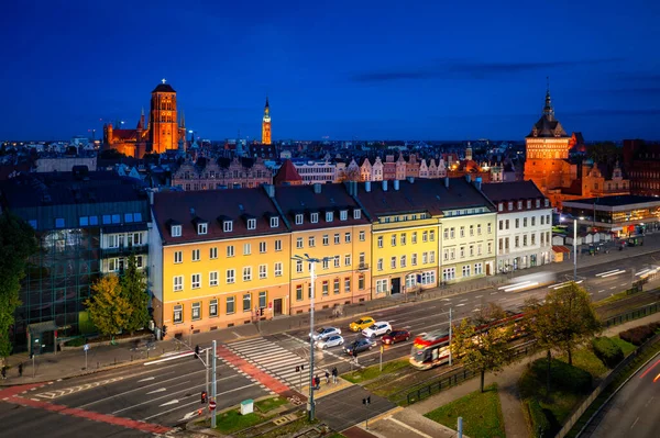 波兰黄昏时的主要城镇格但斯克 — 图库照片