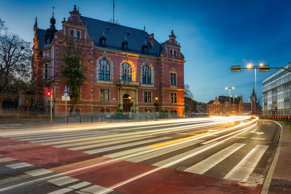 Ciudad Principal Gdansk Con Ayuntamiento Una Estación Tren Principal Atardecer — Foto de Stock
