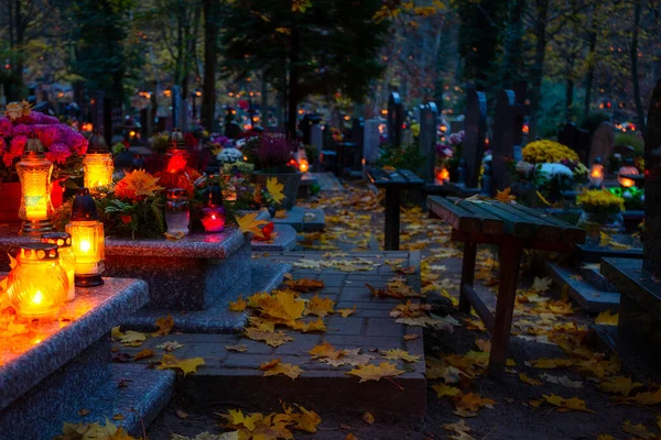 Velas Coloridas Cemitério All Saints Day Polônia — Fotografia de Stock