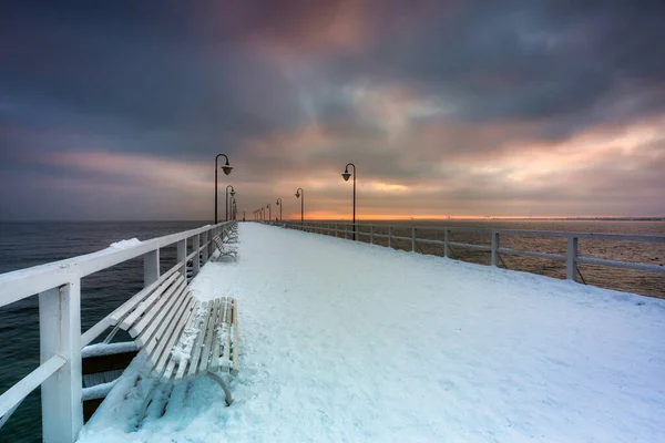 Krásná Krajina Útesu Gdyni Orowo Zasněžené Zimě Baltské Moře Polsko — Stock fotografie