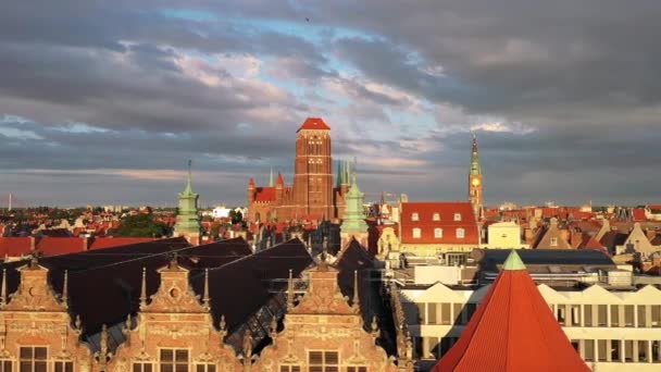Beautiful Architecture Main Town Gdansk Rays Setting Sun Poland — Stok Video