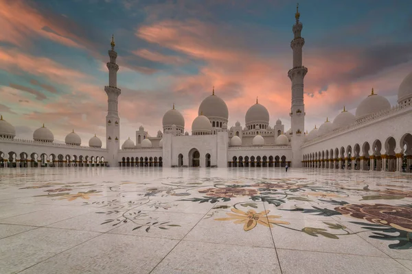 Abu Dhabi Förenade Arabemiraten Mars 2014 Sheikh Zayed Grand Mosque — Stockfoto