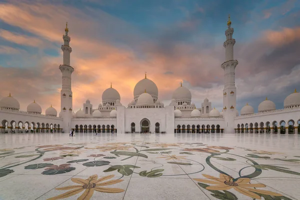 Абу Даби Оаэ Марта 2014 Года Большая Мечеть Шейха Заида — стоковое фото