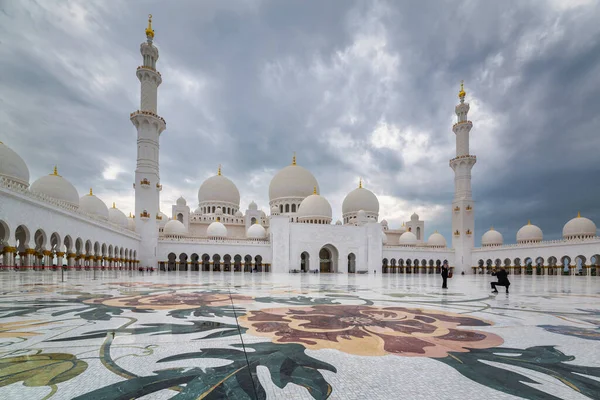Abu Dhabi Förenade Arabemiraten Mars 2014 Sheikh Zayed Grand Mosque — Stockfoto