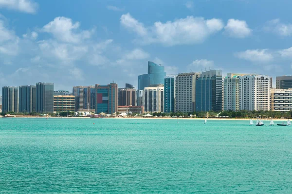 Paesaggio Urbano Abu Dhabi Nel Golfo Persico Emirati Arabi Uniti — Foto Stock