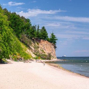 Gdynia Orlowo, Polonya 'da kayalıklarla Baltık Denizi manzarası