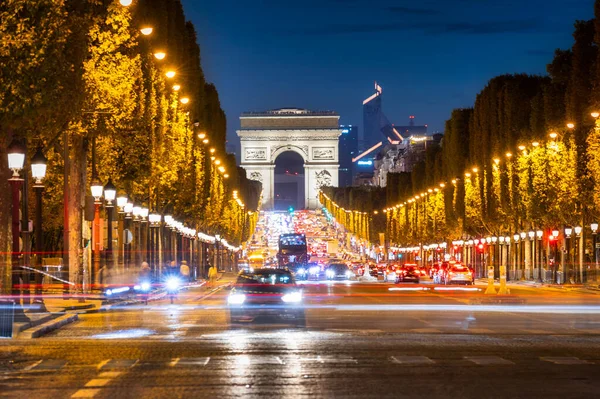 Avenue Des Champs Elysees Łuk Triumfalny Zmierzchu Paryżu Francja — Zdjęcie stockowe