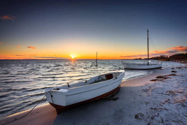 Όμορφη Παραλία Της Βαλτικής Κατά Ηλιοβασίλεμα Στην Kuznica Χερσόνησος Hel — Φωτογραφία Αρχείου