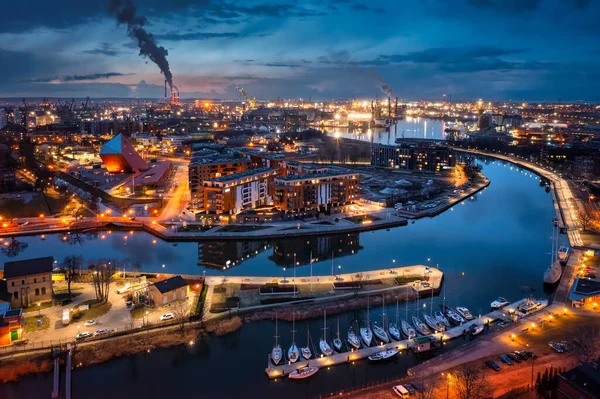 Gdansk Stad Bij Rivier Motlawa Met Het Havengebied Schemering Polen — Stockfoto
