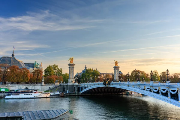 Gyönyörű Pont Alexandre Iii Híd Szajna Felett Párizs Franciaország — Stock Fotó