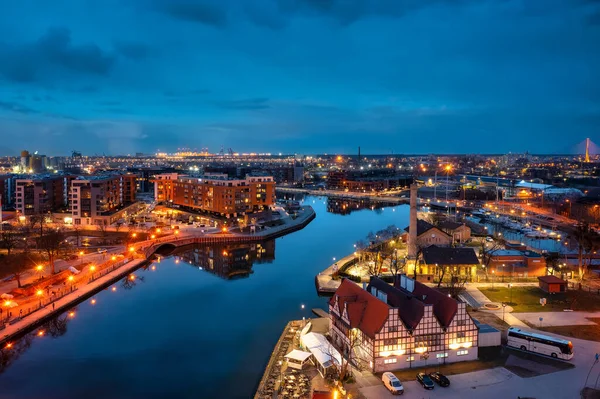 Cidade Velha Gdansk Junto Rio Motlawa Entardecer Polônia — Fotografia de Stock