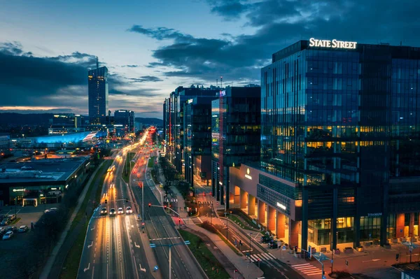 Gdansk Polen Mars 2023 Modern Arkitektur Affärsdistriktet Oliwa Gdansk Skymningen — Stockfoto