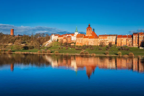 Прекрасна Архітектура Гранарів Ґрудзядзі Річці Вісла Польща — стокове фото