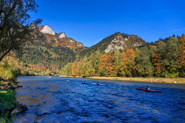 Descendre Rivière Dunajec Rafting Dans Les Paysages Automnaux Des Montagnes — Photo