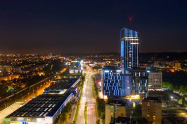 Gdansk, Polonya - 26 Eylül 2021: Gdansk, Polonya 'da Olivia Star gökdeleninin modern mimarisi.