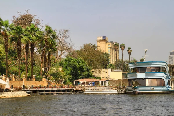 Cairo Egipto Marzo 2010 Paisaje Del Río Nilo Ciudad Cairo —  Fotos de Stock