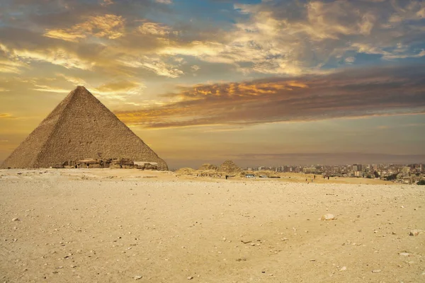 Prachtige Zonsondergang Boven Grote Piramide Gizeh Egypte — Stockfoto