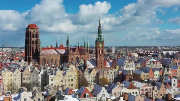 Piękna Sceneria Głównego Miasta Gdańska Śnieżnej Zimie Polska — Wideo stockowe