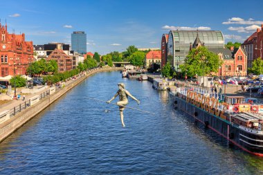 Bydgoszcz, Polonya - 3 Haziran 2023: Bydgoszcz şehir merkezinin mimarisi.