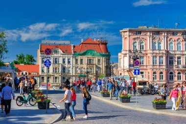 Bydgoszcz, Polonya - 3 Haziran 2023: Bydgoszcz şehir merkezinin mimarisi.