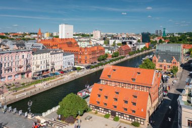 Bydgoszcz, Polonya - 3 Haziran 2023: Bydgoszcz şehir merkezinin mimarisi.