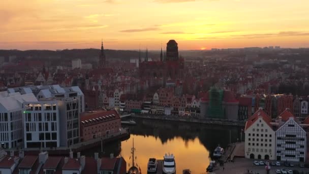 Altstadt Danzig Fluss Motlawa Bei Sonnenuntergang Polen — Stockvideo