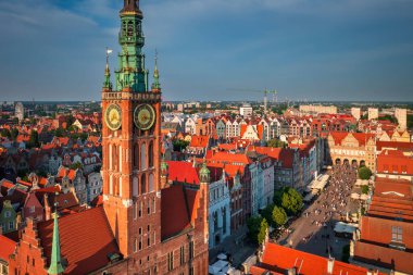 Yazın ana şehir Gdansk 'ın güzel mimarisi, Polonya
