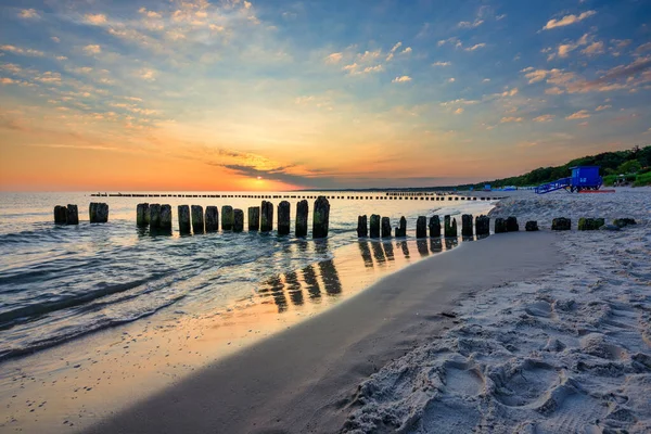 Krásný Východ Slunce Letní Pláži Baltského Moře Polské Ustce — Stock fotografie