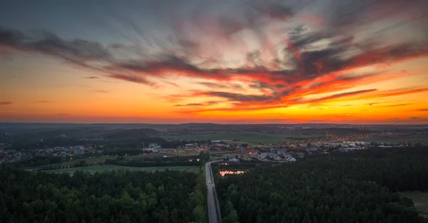 Csodálatos Naplemente Erdő Felett Lengyelországban — Stock Fotó