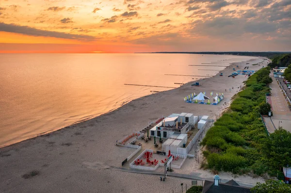 Vacker Soluppgång Sommarstranden Vid Östersjön Ustka Polen — Stockfoto