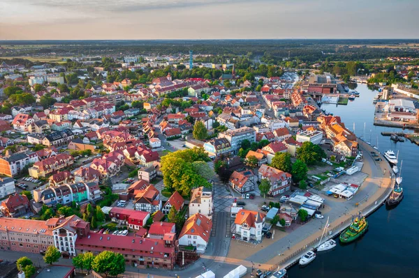 Belo Nascer Sol Sobre Cidade Ustka Perto Mar Báltico Polônia — Fotografia de Stock