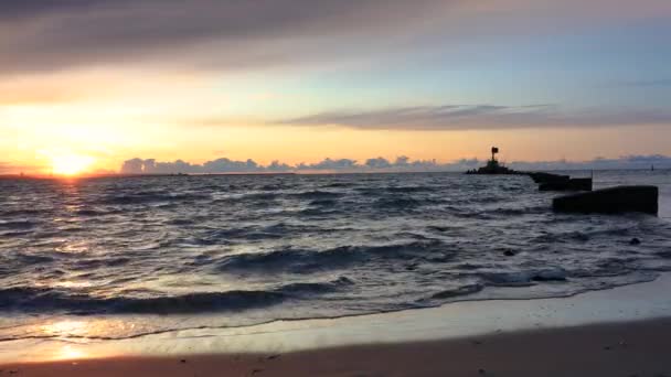 Niesamowity Zachód Słońca Plaży Nad Bałtykiem Gdańsku Polska — Wideo stockowe