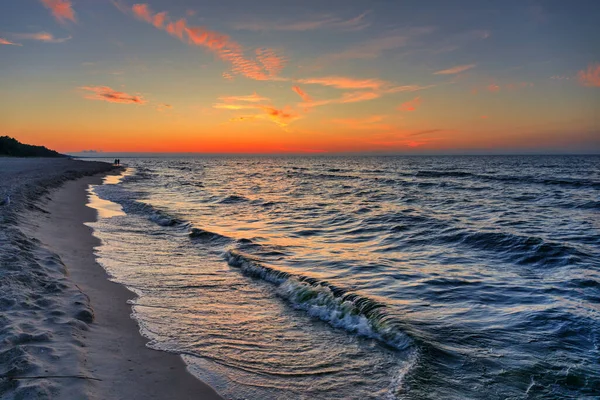 サッツォウのバルト海のビーチ サンセット ポーランド — ストック写真