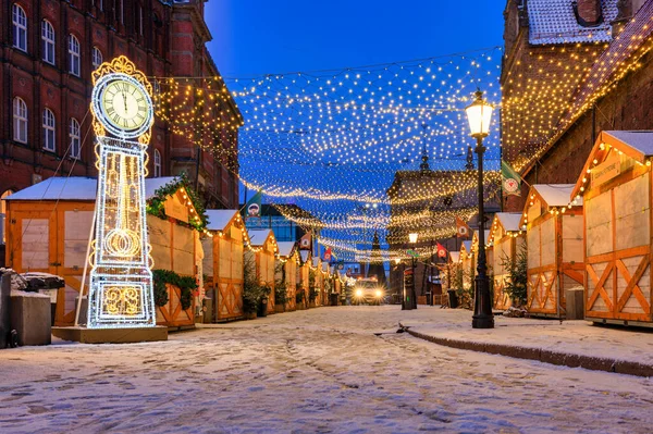 波兰格但斯克 2023年11月26日 黎明时分 格但斯克主要城市美丽地点燃了圣诞集市 — 图库照片