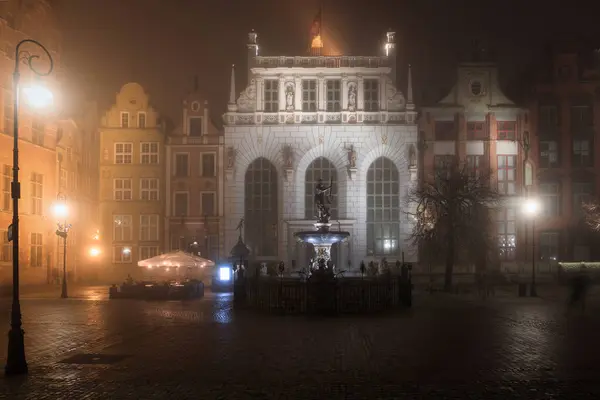 Foggy Paysage Rue Long Lane Dans Ville Principale Gdansk Pologne — Photo