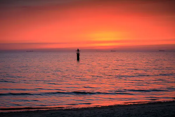 Восход Солнца Пляже Балтийского Моря Польском Городе Сопот Стоковая Картинка