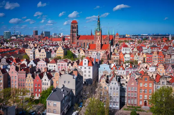 Pemandangan Udara Kota Utama Gdansk Musim Semi Polandia Stok Gambar Bebas Royalti