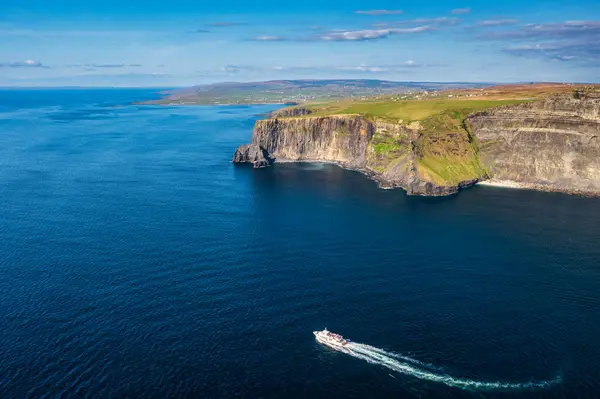 Flyglandskap Med Cliffs Moher Grevskapet Clare Irland Royaltyfria Stockfoton