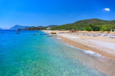 Tekirova yakınlarındaki güzel Türk Rivierası. Kemer, Türkiye