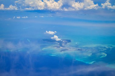 Bahama Adası'Atlas Okyanusu nda havadan görünümü