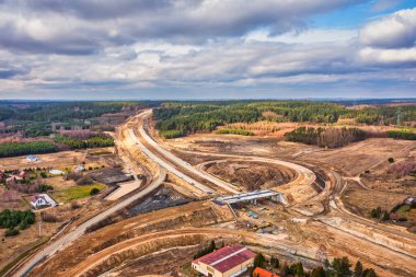 Pomerania 'daki Tricity Metropolitan çevre yolunun inşaatı. Polonya